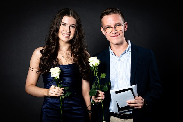 1219 erfolgreiche Kaufleute der Wirtschaftsschule KV Zürich erhalten ihr Fähigkeitszeugnis