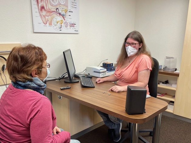 Die neue Adresse f&uuml;r Besserh&ouml;rer in Crivitz: H&ouml;rPartner er&ouml;ffnen erstes Fachgesch&auml;ft in Mecklenburg-Vorpommern