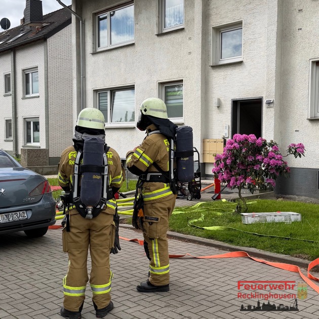 FW-RE: Kellerbrand in Recklinghausen-Suderwich