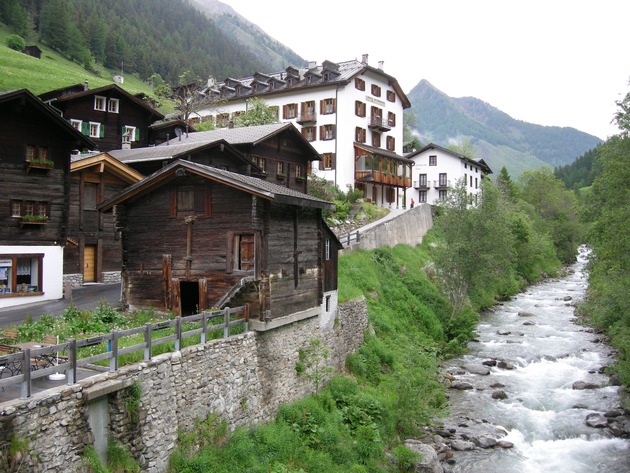 ICOMOS: Preisverleihung &quot;Das historische Hotel des Jahres 2013&quot;