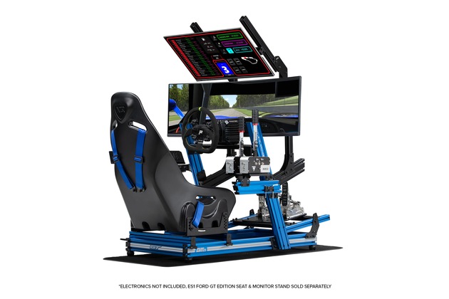 Gamescom 2022: Gaming Fans haben mit neuem Ford GT Edition-Cockpit von Next Level Racing® den besten Sitzplatz
