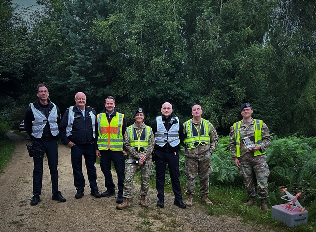 POL-PPTR: Polizei Bitburg und Air Base Spangdahlem führten eine gemeinsame Übung zur Detektion von Drohnen durch