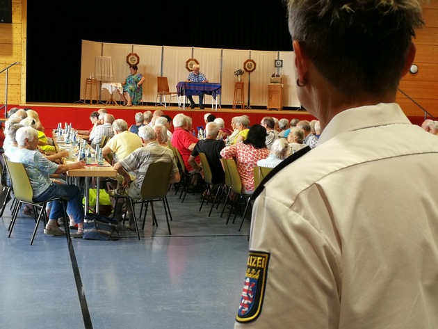 POL-DA: Oberzent-Beerfelden: Allerlei Informationen für Seniorinnen und Senioren beim Informationsnachmittag von Polizei und Ehrenamtsagentur
