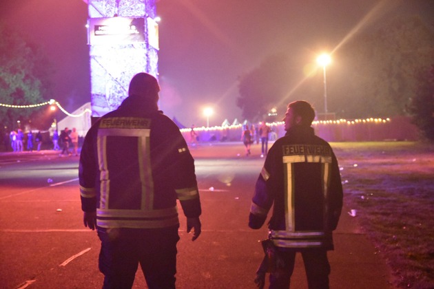 Feuerwehr Weeze: Brandsicherheitswache Q-Base 2017