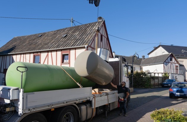 Deutscher Verband Flüssiggas e.V.: Flüssiggas Verband zur Fraunhofer-Studie zur Erdgasnetz-Stilllegung: / "Flüssiggas schützt Haushalte vor explodierenden Netzentgelten"