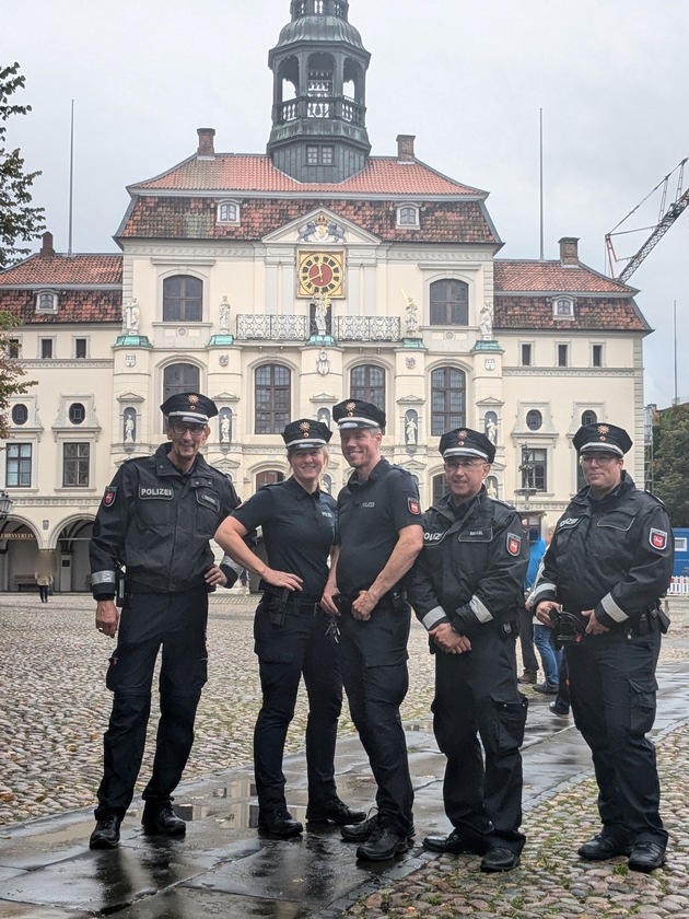 POL-LG: ++ &quot;Team der Lüneburger KontaktbeamtInnen komplett&quot; - Vorstellung der KontaktbeamtInnen (KoB) in der Hansestadt Lüneburg ++