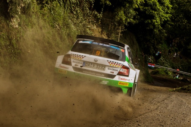 Rallye-EM-Auftakt: SKODA Erfolg auf den Azoren - Kreim/Christian mit erster Bestzeit (FOTO)