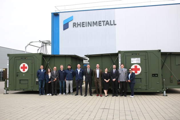 Material kommt an: Sanitätskräfte erhalten neue Container zur Diagnostik und Behandlung