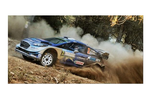 Ford Fiesta WRC-Pilot Ott Tänak fährt auf Sardinien zu seinem ersten WM-Laufsieg (FOTO)