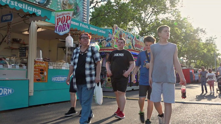 Diese Woche bei "Hartz und herzlich - Tag für Tag Benz-Baracken": Autounfall von Elvis' Sohn Martin