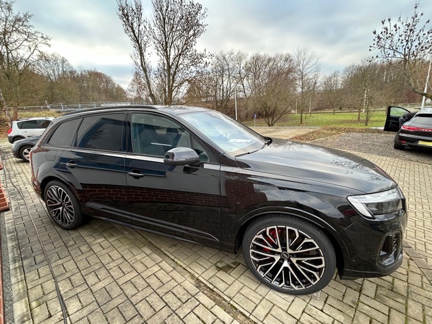 ZOLL-DD: Dresdner Zollfahnder decken illegale Ausfuhren von PKW nach Russland in Millionenhöhe auf