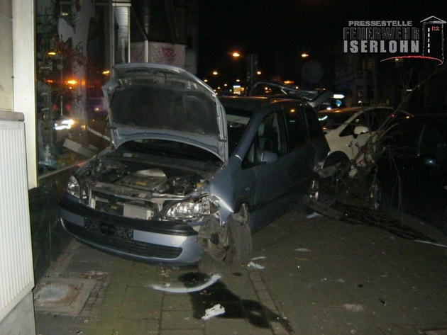 FW-MK: Zwei Verkehrsunfälle am Abend
