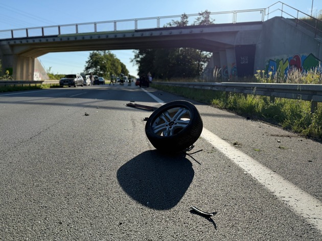 FW-WRN: Verkehrsunfall auf der Nordlippestraße