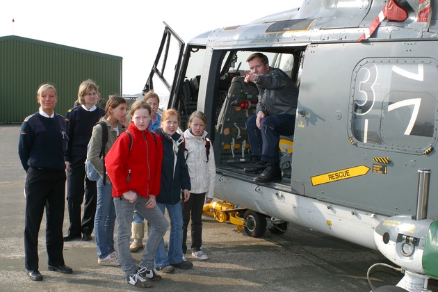 Deutsche Marine: Mädels an Bord - &quot;Girls&#039; Day&quot; bei der Marine