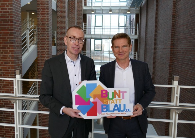 Komasaufen: Gesundheitsminister Heiner Garg startet Päventionskampagne &quot;bunt statt blau&quot;