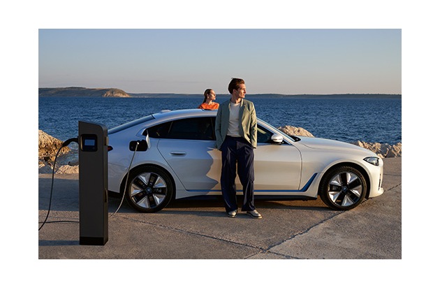 Spark Reply und Concept Reply fördern gemeinsam mit BMW CO₂-optimiertes Laden