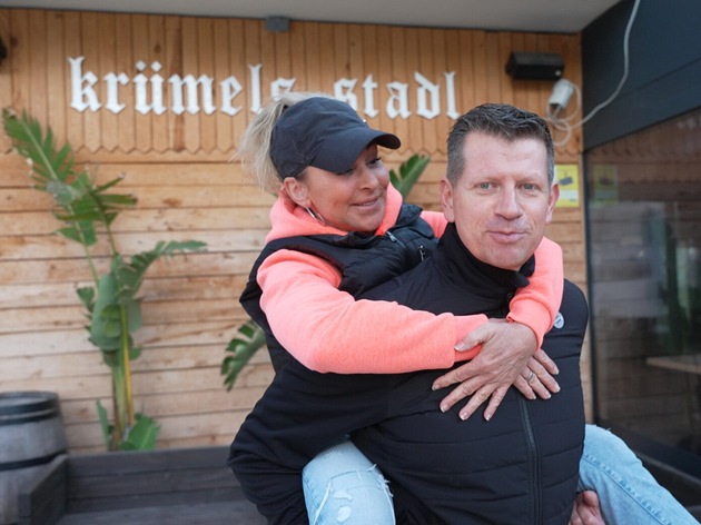 Doppeltes Urlaubsfeeling: Kabel Eins startet neue Prime Time am Sonntag, 15. Juni, mit Campern und Malochern
