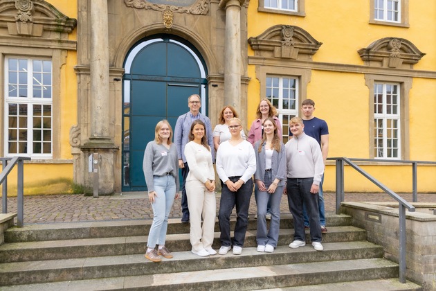 Sieben Auszubildende starten an der Uni Osnabrück