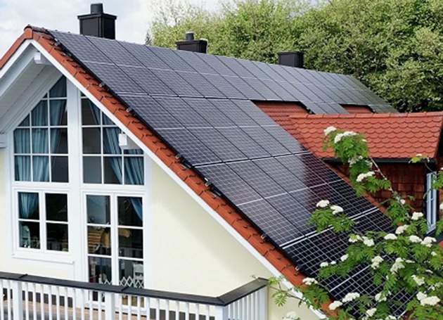 Stromkosten sparen: Größtes Potenzial mit dynamischem Stromtarif und Solaranlage