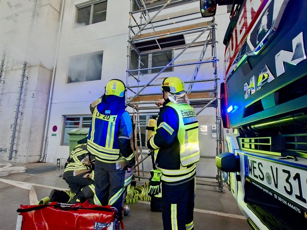 FW Hünxe: Feuerwehren aus Hamminkeln, Hünxe und Voerde trainieren gemeinsam in Münster