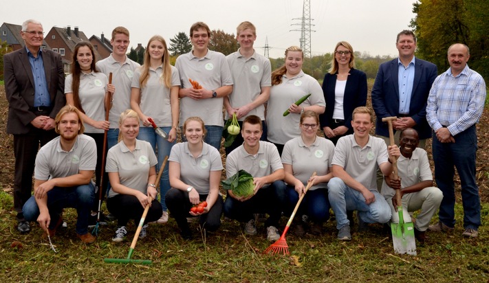 AGRAVIS Raiffeisen AG: Azubi-Start-up "Junges Gemüse" der Agravis Raiffeisen AG nimmt Fahrt auf