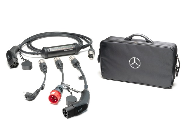 Comunicado de prensa: JUICE BOOSTER 2, ahora disponible con el “look” exclusivo de Mercedes-Benz