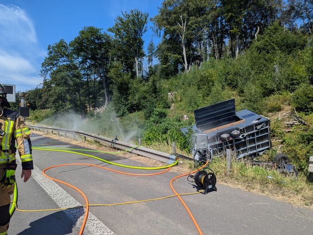 FW-EN: Verkehrsunfall auf der BAB 1