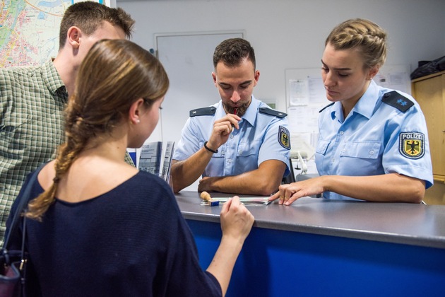 Bundespolizeidirektion München: Die Inzidenzen steigen wieder, Sommerferien sind aber trotzdem -Die Bundespolizei möchte, dass Sie sicher reisen-