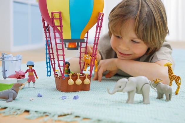 Playmobil auf der Internationalen Spielwarenmesse in Nürnberg mit neuer Markenpositionierung und brandneuem Spielkonzept