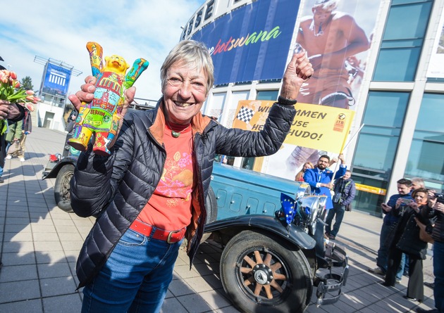 ITB Berlin empfängt Heidi Hetzer nach über 950 Tagen Weltreise