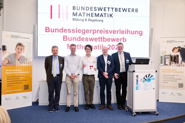 Bundeswettbewerb Mathematik: Zwei Berliner Schüler als Bundessieger ausgezeichnet