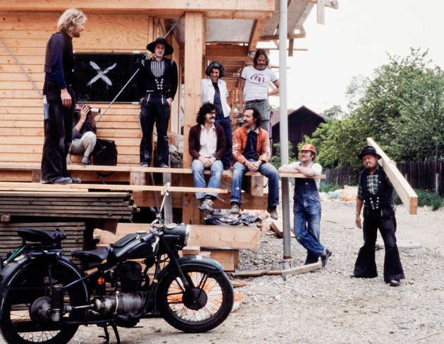 Presseeinladung Vernissage: Experiment Struktur Atmosphäre. Die Architektur von Doris und Ralph Thut, 6. November 2025