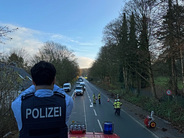 FW-EN: Zwei Radunfälle in wenigen Tagen - Unfall mit Schwerverletzten am Morgen auf der Wittbräucker Straße