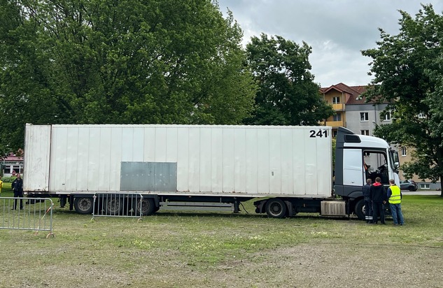 POL-SL: Nach Großkontrolle der Verkehrspolizei im Raum Homburg / Polizei stellt zahlreiche Verstöße bei Abfalltransporten fest