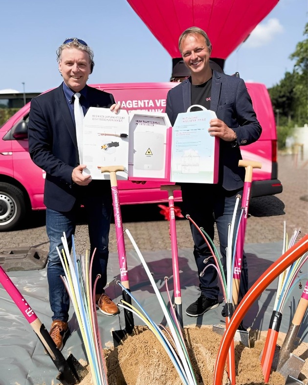 Telekom treibt Glasfaserausbau in Moers voran: 23.930 Haushalte profitieren vom eigenwirtschaftlichen Ausbau