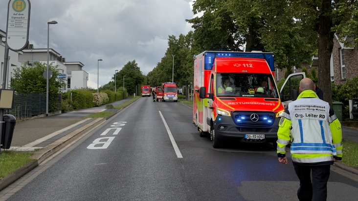 FW Königswinter: Gemeldeter Zimmerbrand in Wohneinrichtung stellt sich als angebranntes Essen heraus