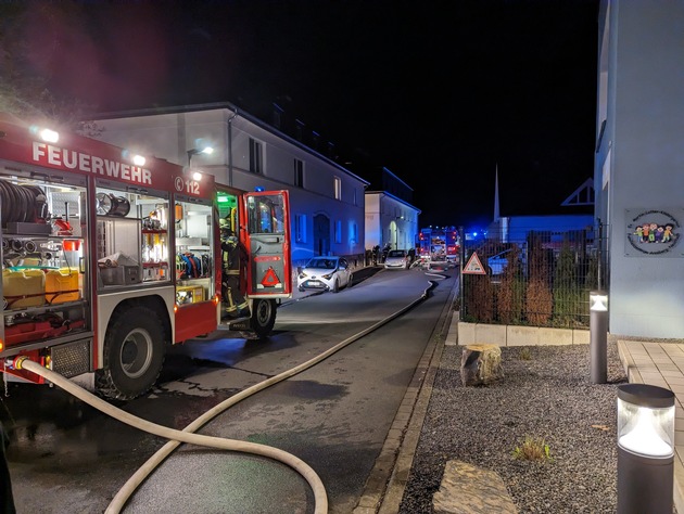 FW-AR: Wohnungsbrand auf dem Wintroper Weg