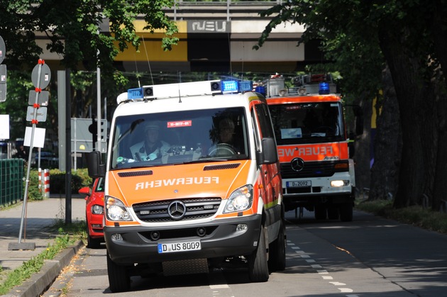 FW-D: Jahresübung der Freiwilligen Feuerwehr Hubbelrath