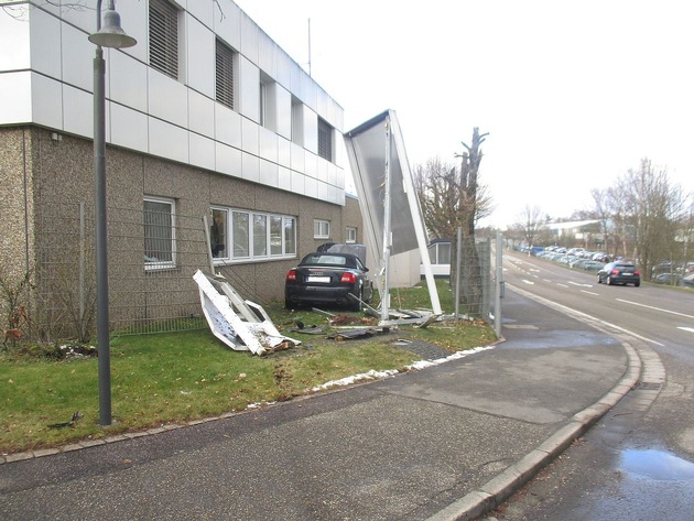 POL-PDPS: Heltersberg, K 30 Richtung Geiselberg, VU mit hohem Sachschaden