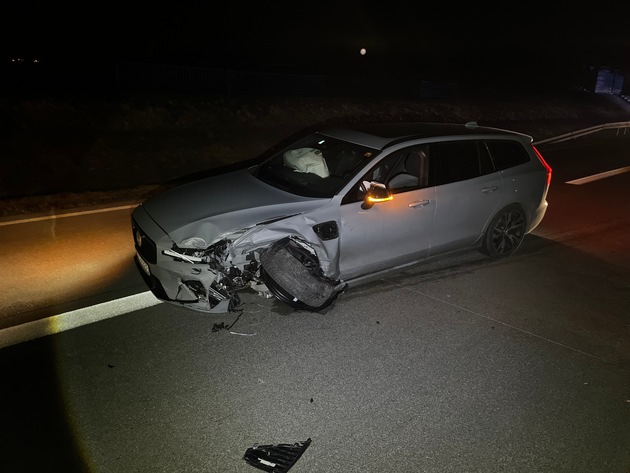 API-TH: Stark alkoholisierter Fahrzeugführer verursacht schweren Unfall auf der Autobahn 9 bei Schleiz