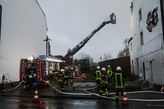 FF Goch: Realitätsnahe Einsatzübung: Feuerwehr Goch probte den Ernstfall