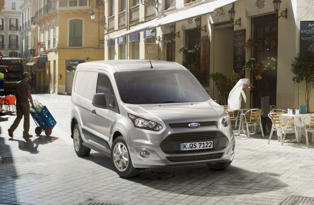 Ford-Werke GmbH: Der neue Ford Transit Connect: ein sparsamer Transporter-Profi mit cleveren Laderaumlösungen (BILD)