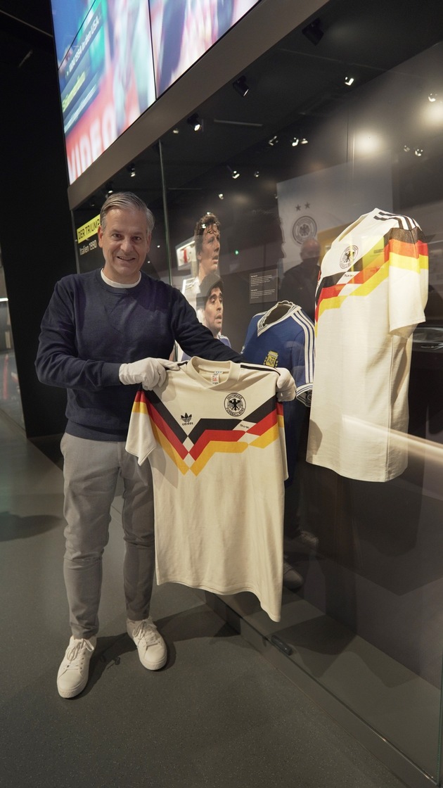 Finaltrikot von Brehme kommt ins Fußballmuseum