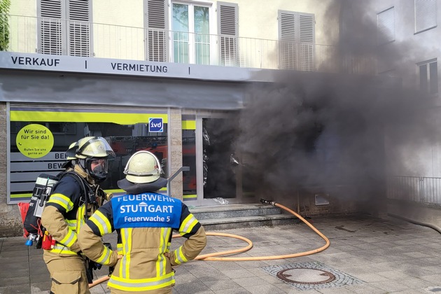 FW Stuttgart: Brand in Wohn- und Geschäftsgebäude