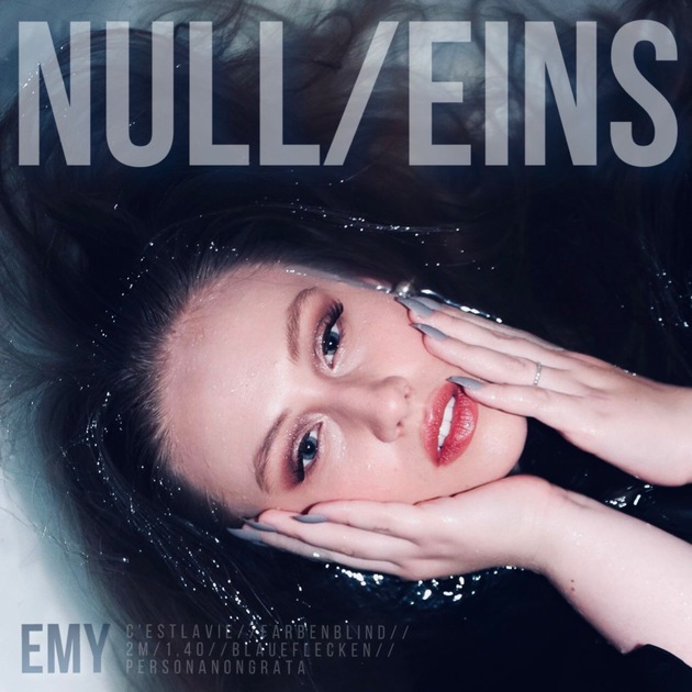 EMY veröffentlicht Debüt-EP &quot;Null/Eins&quot; mit tiefgründiger Single &quot;Persona non grata&quot;