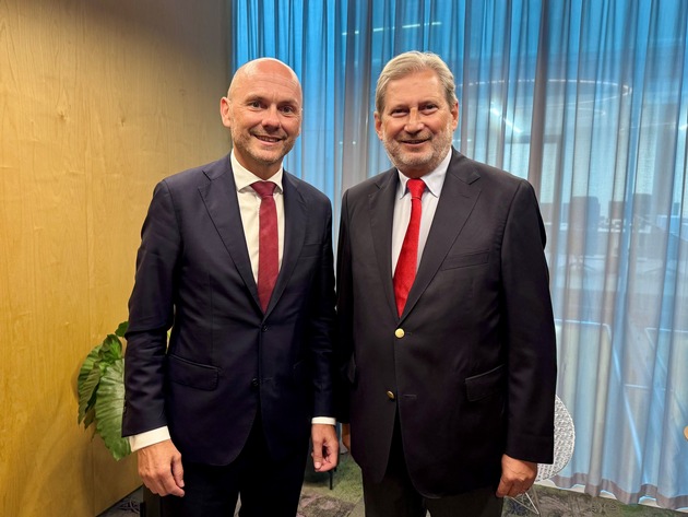 Regierungsrat Hubert Büchel zu wirtschaftspolitischen Gesprächen in Wien