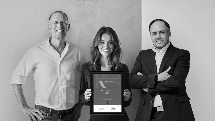 XXXLutz Deutschland: XXXLutz gewinnt mit seiner KI-Influencerin Lucy Homefield den renommierten PR Report Award