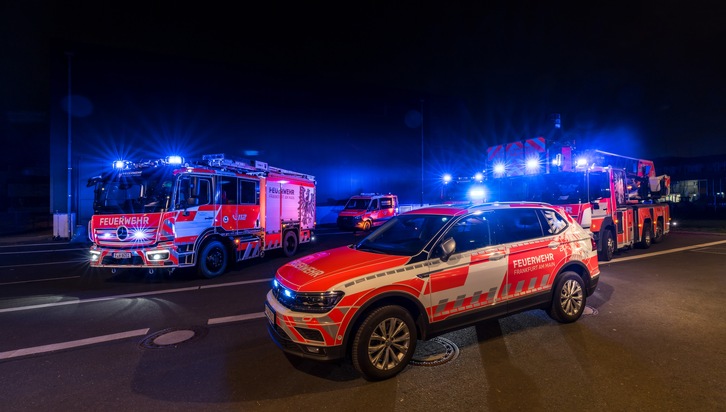 FW-F: Frankfurter Feuerwehr bekommt neue Löschfahrzeuge - kompakter, robuster und mit modernem Design