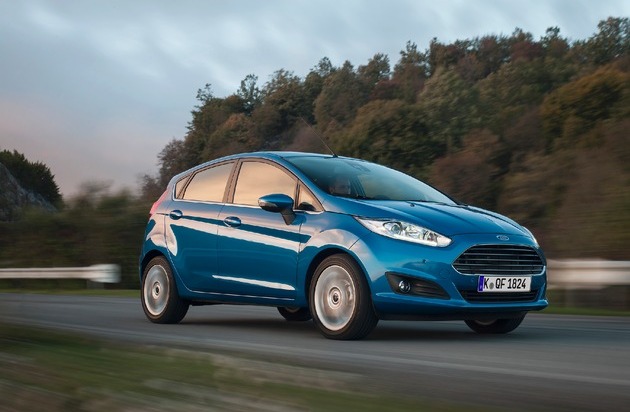 Ford-Werke GmbH: Ford Auto-Versicherung für private Fiesta-Neuwagenkunden: Jetzt 19,90 Euro monatlich in den ersten drei Jahren (FOTO)