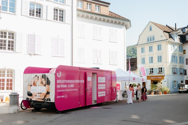 PINK CUBE heute in Liestal: Brustkrebsfr&uuml;herkennung im Fokus &ndash; erste positive Bilanz des Mammografie-Screening-Programms in Baselland